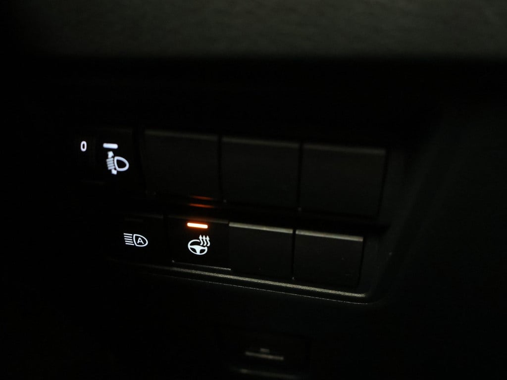 Toyota Yaris 1.5 hybrid 130 gr sport