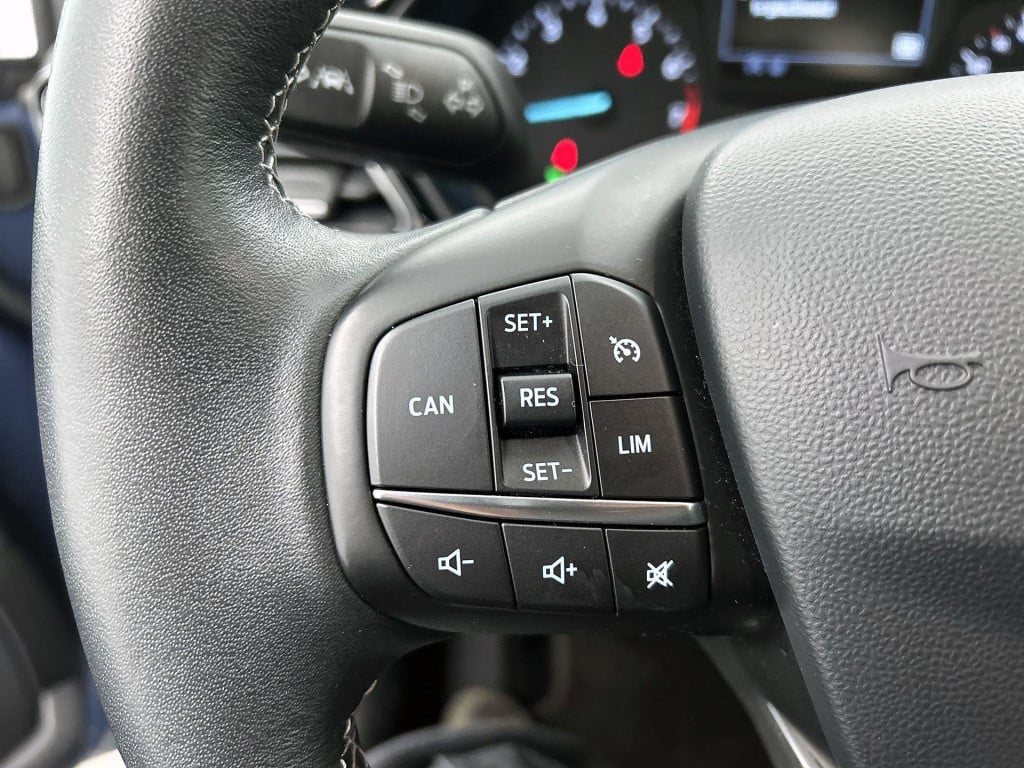 Ford Fiesta 1.0 ecoboost titanium | lmv | parkeer sensoren | cruise control