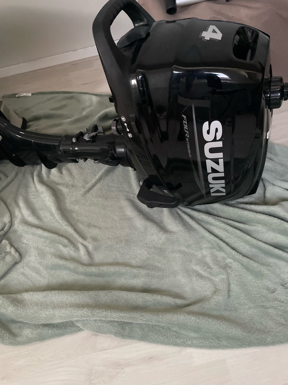 Suzuki 4pk motor