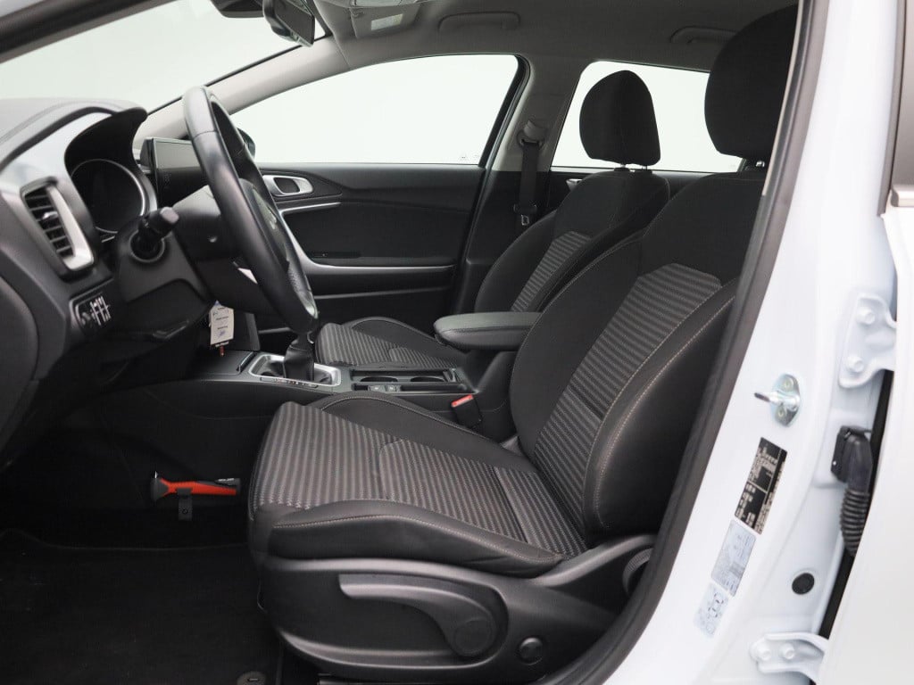 Kia Ceed Sportswagon 1.0 t-gdi dynamicline | lmv | navigatie | climate cont