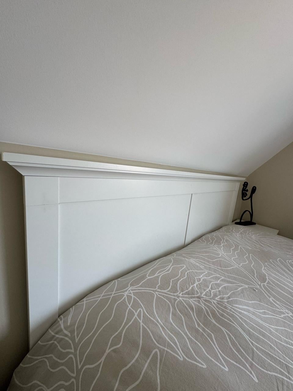 Bed 160x200cm inclusief lattenbodems