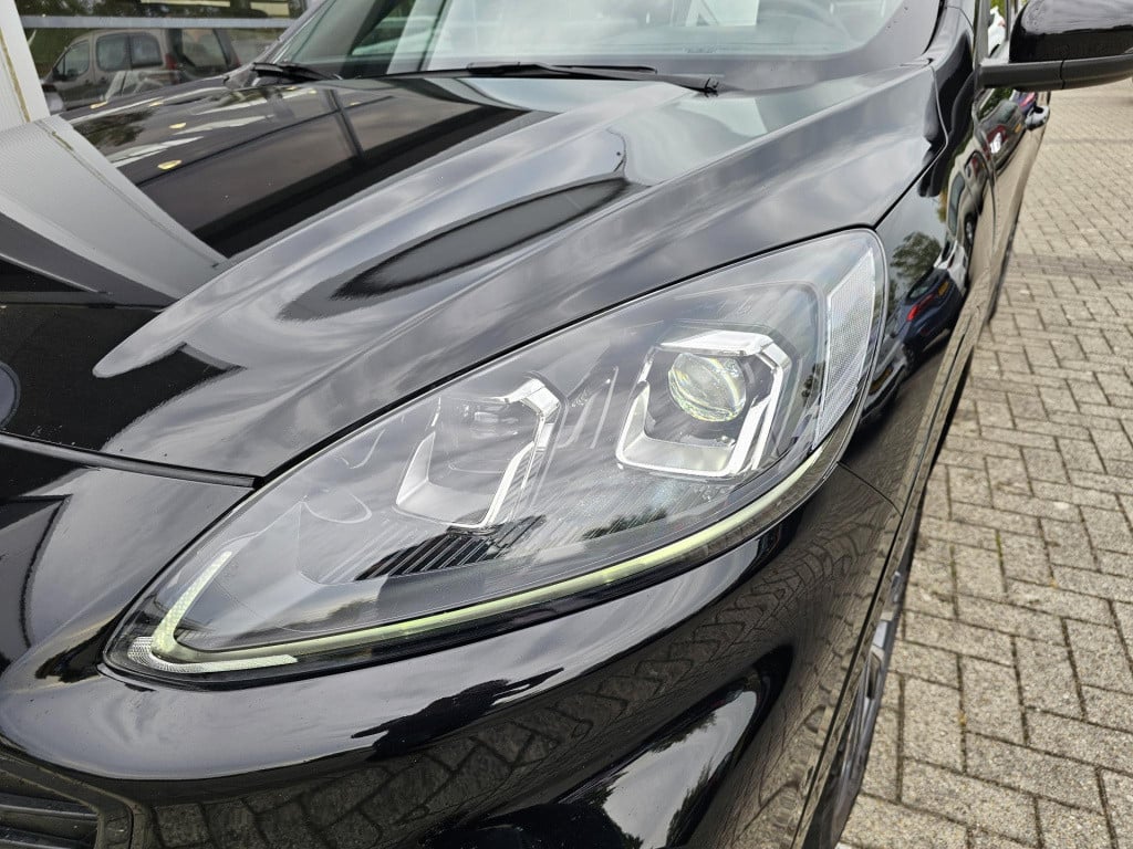Ford Kuga 2.5 phev st-line x
