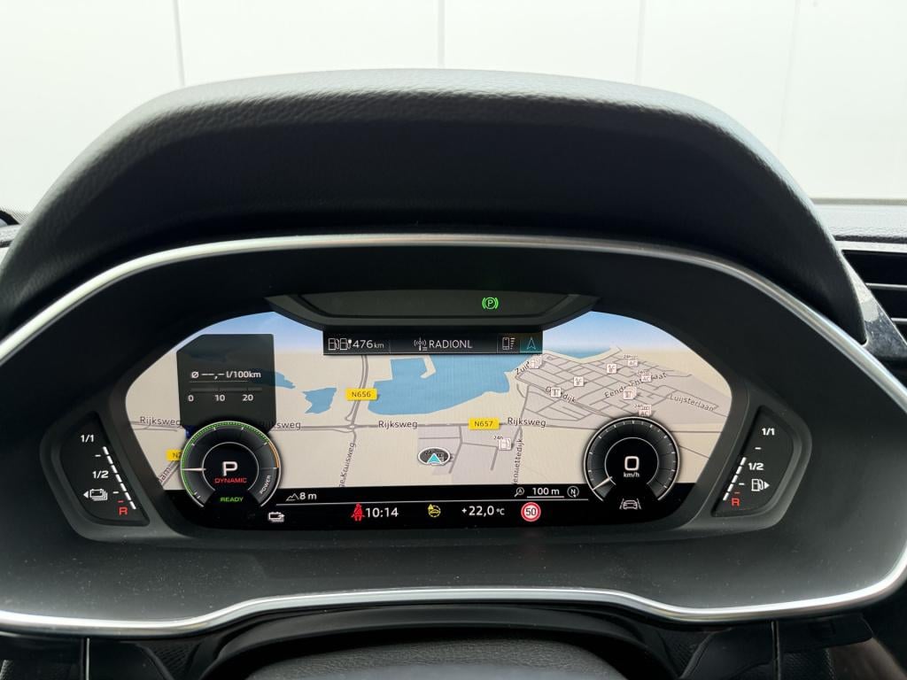 Audi Q3 45 tfsi e hybrid 245pk s edition s-line | keyless | camera