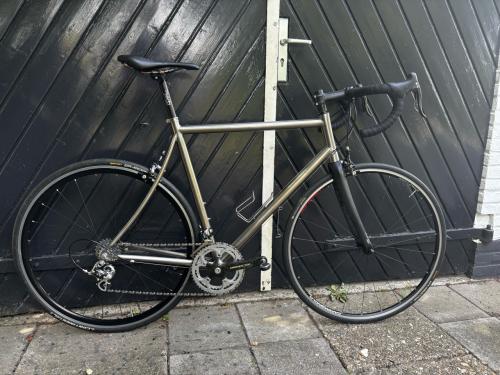 Titanium racefiets volledig Campagnolo
