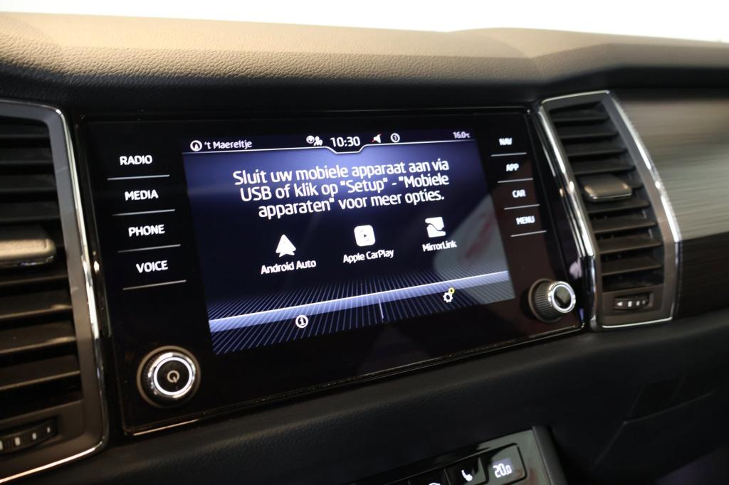 Skoda Kodiaq 1.5 tsi business edition nl auto, trekhaak, stoel en stuur ver