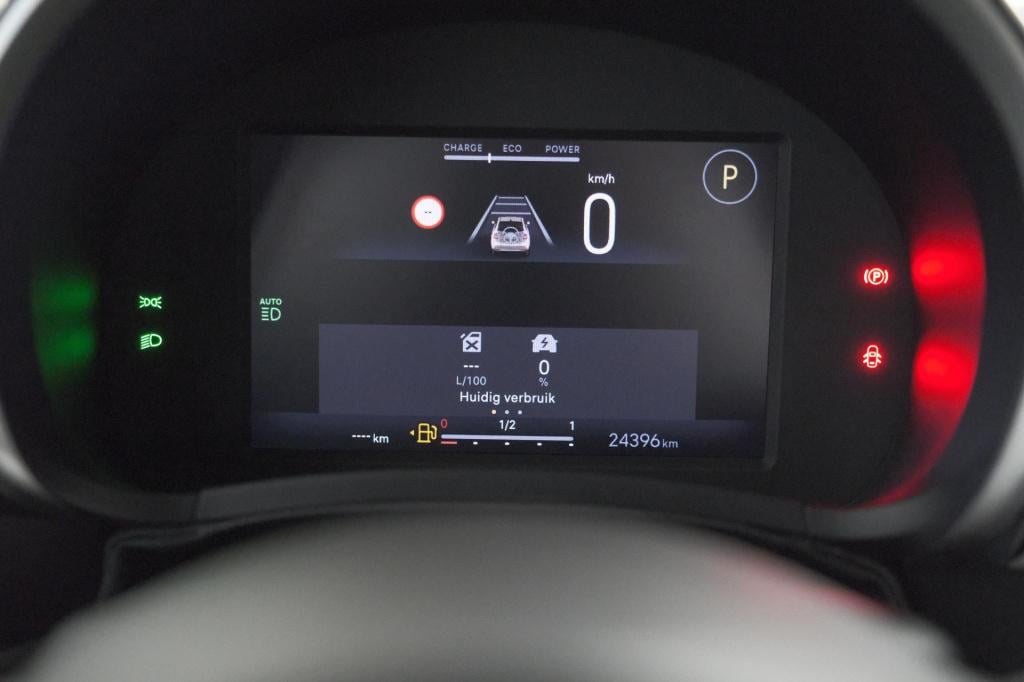 Fiat 600 1.2 hybrid la prima | elektrische achterklep | adaptieve cruise co