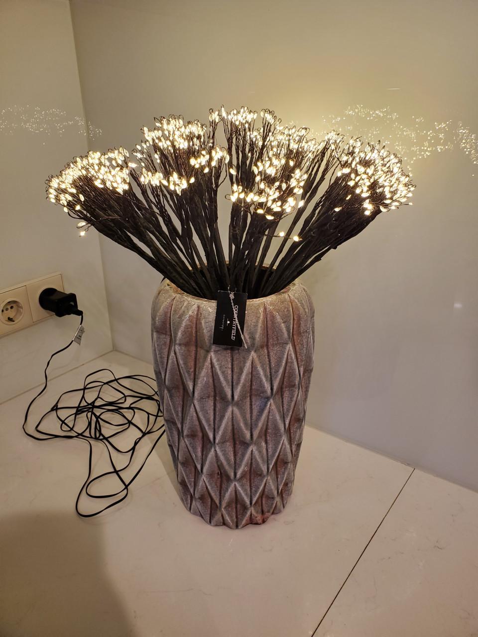 Nieuwe cascadeverlichting Countryfield