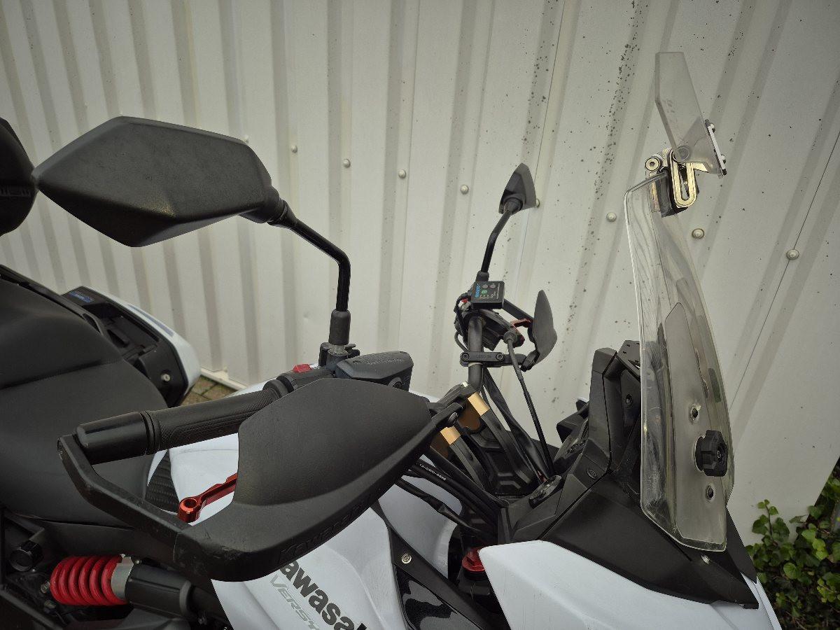 Kawasaki Versys 650GT uit 2015, boordevol