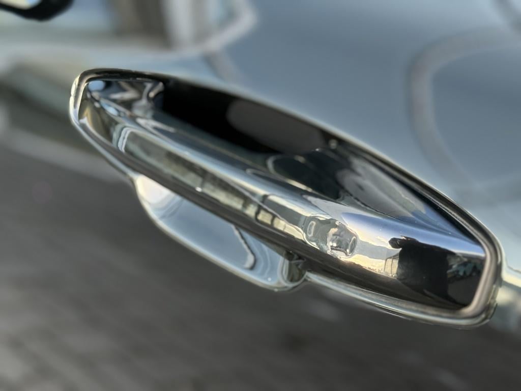 Volvo V60 t6 340pk recharge r-design| panodak| adap.cruise| trekhaak| 360c