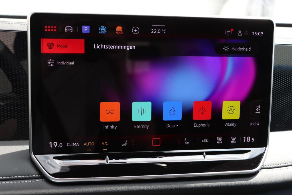 Volkswagen Tiguan 1.5 etsi life edition 150pk dsg7