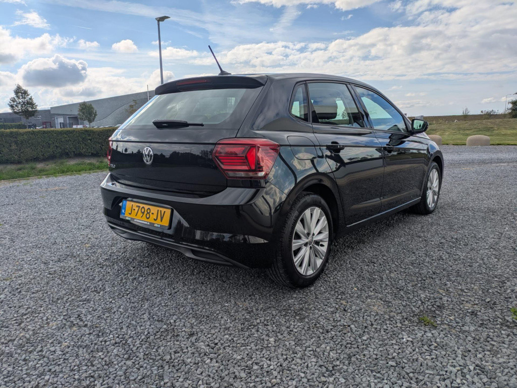 Volkswagen Polo 1.0 tsi highline | adaptieve cruise control | carplay | nav