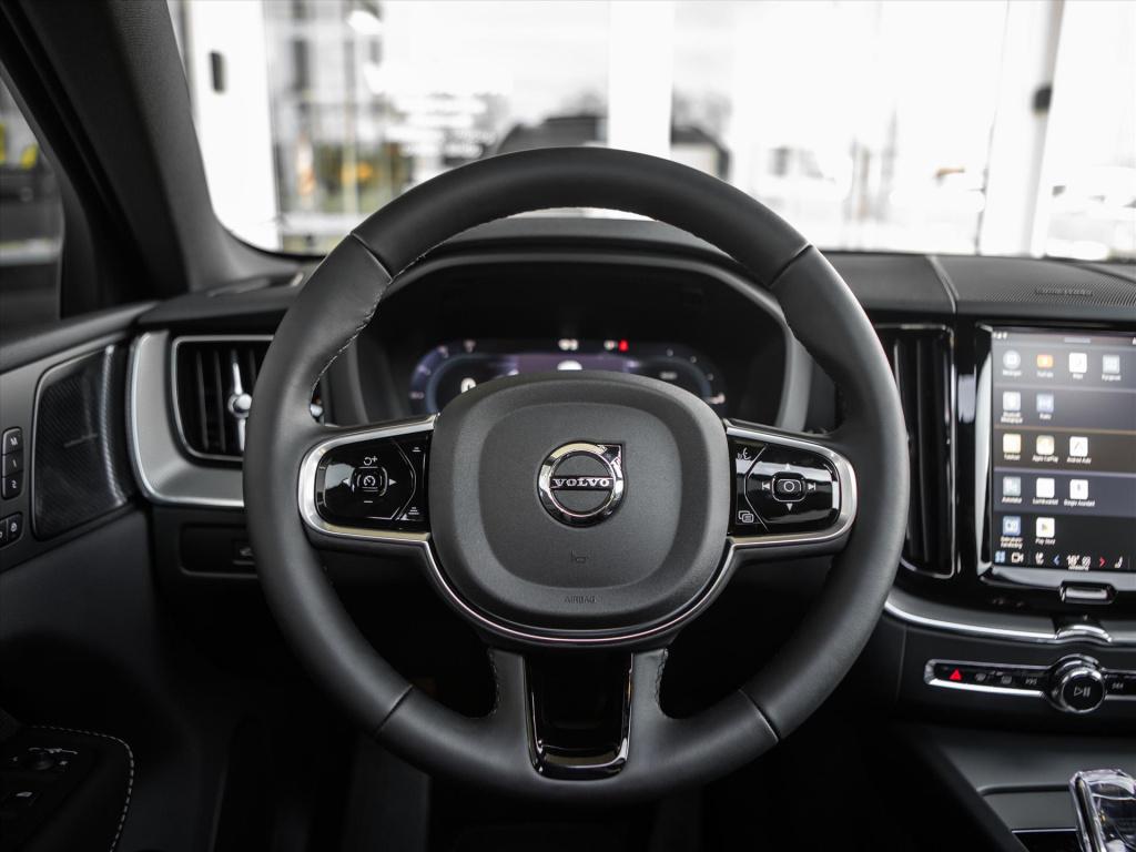 Volvo XC60 t6 plug-in hybrid 350pk aut awd plus black edition | harman kard