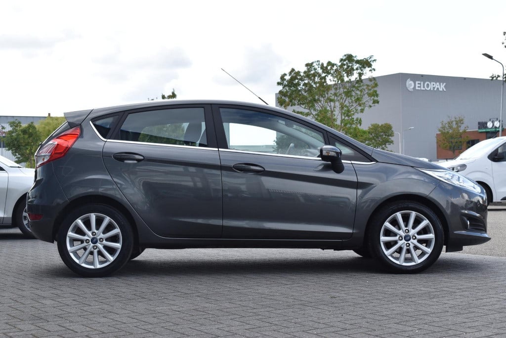 Ford Fiesta 1.0 ecoboost titanium | automaat | climate control | cruise con