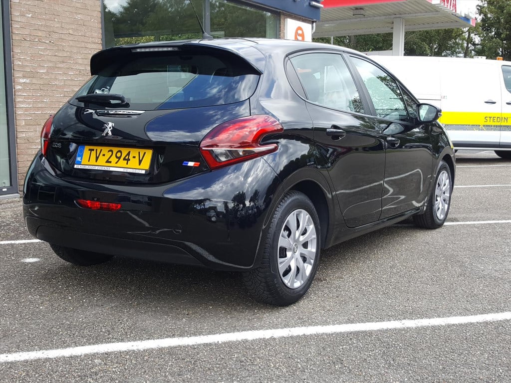 Peugeot 208 1.2 puretech 82pk active navigatie | apple carplay & android | 