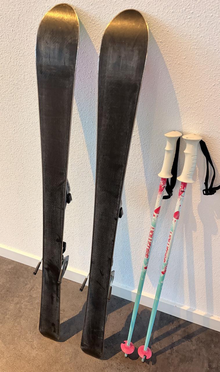 Ski’s met stokken. 110 cm.