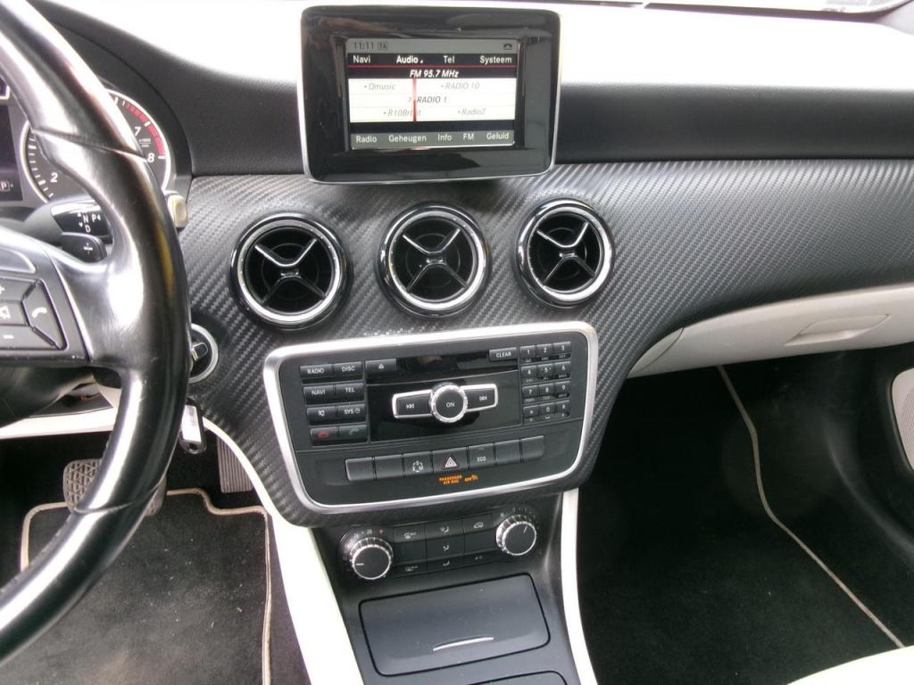 Mercedes-Benz Gla-klasse 200 automaat, cruise.contr., pano, leer, trekhaak