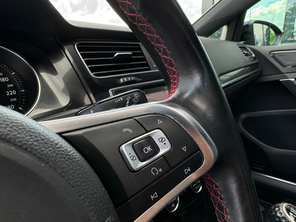 Volkswagen Golf 2.0 tsi gti performance * panoramadak * leer * xenon * navi