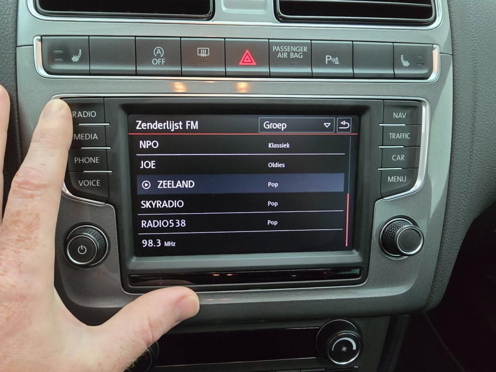 Volkswagen Polo occasion 1.2 tsi highline met panoramadak | bomvolle en uni