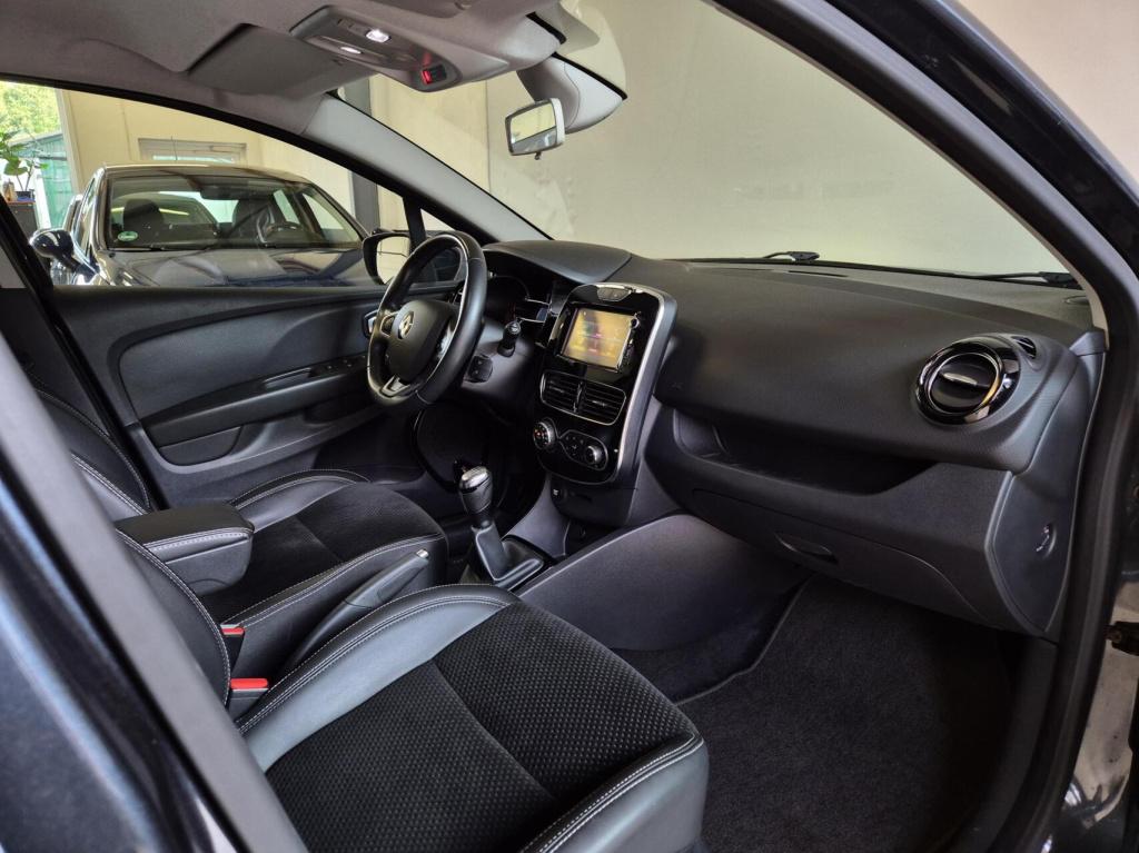 Renault Clio 0.9 tce intens / origineel nl / dealeronderhouden / keyless