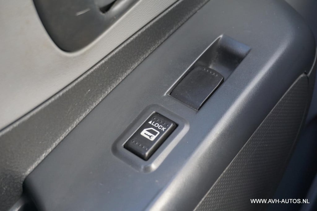 Nissan Pixo 1.0 acenta