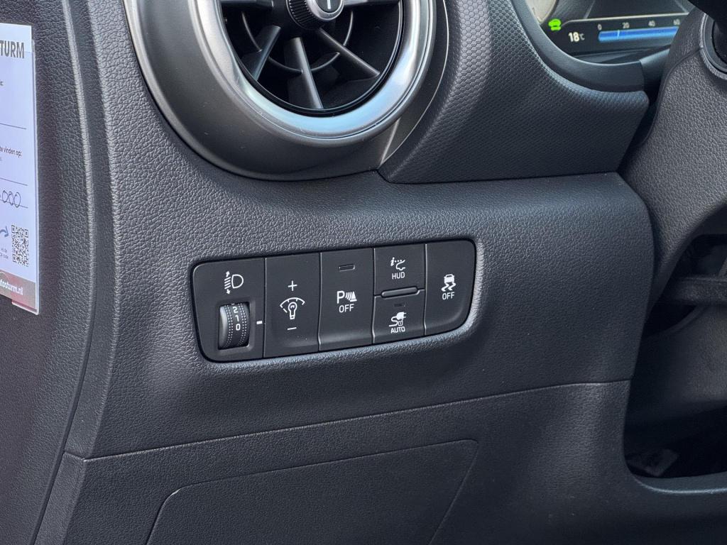 Hyundai Kona ev fashion 64 kwh incl. trekhaak! soh 98,6%