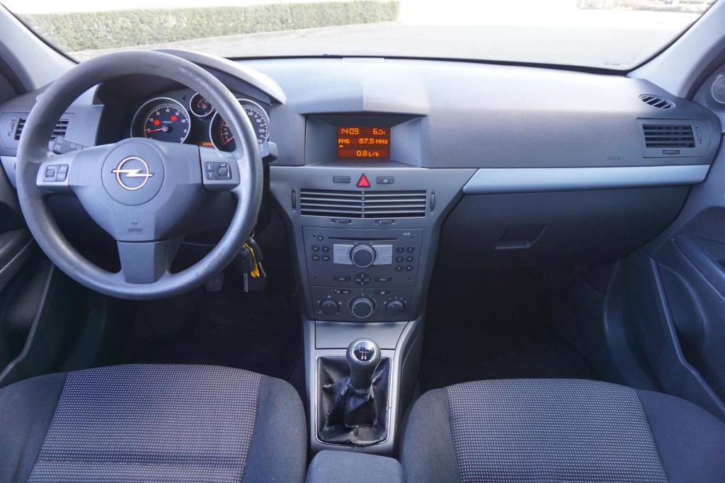 Opel Astra 1.6 edition airco / cruise / elektr. ramen / lm velgen / nap