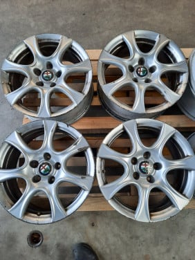16 inch lichtmetalen velgen Alfa Romeo