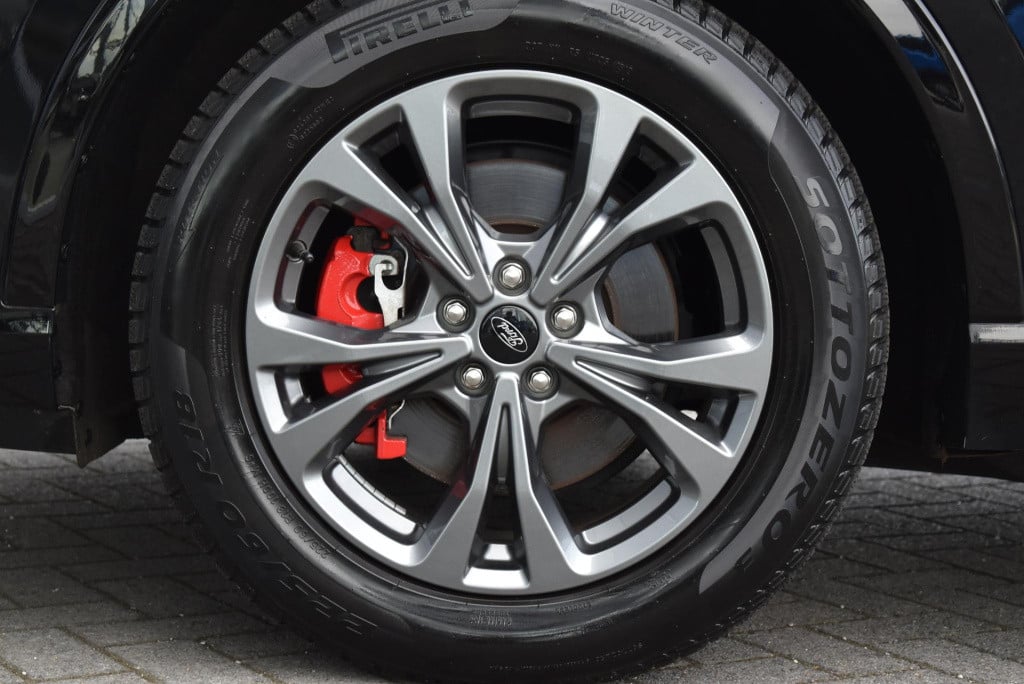 Ford Kuga 2.5 phev st-line x | climate control | cruise control | winterpak