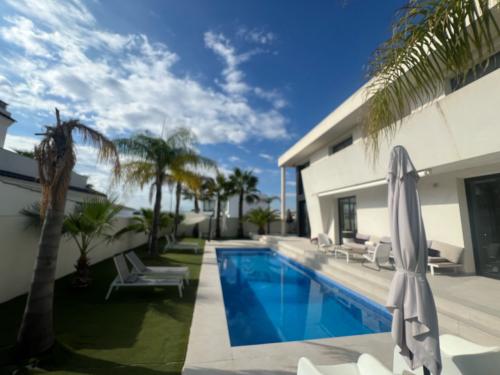 Last minute vakantievilla spanje 11 april tm 18 april