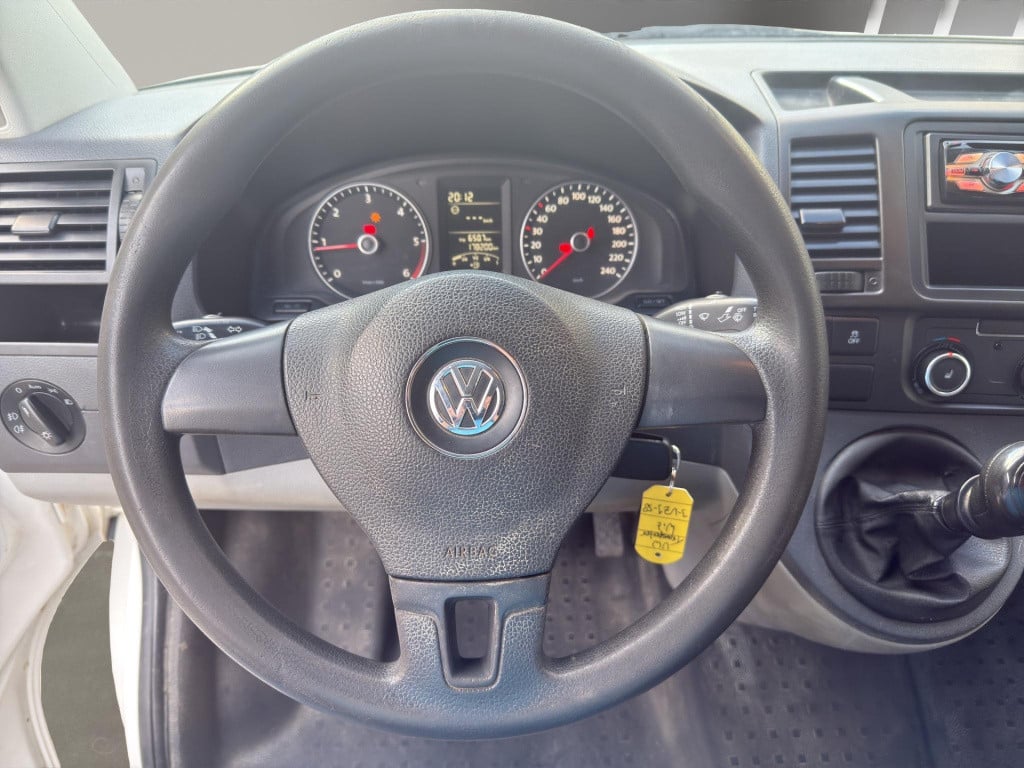 Volkswagen Transporter 2.0 tdi l2h1 airco 140pk stoelverwarming 3 zits