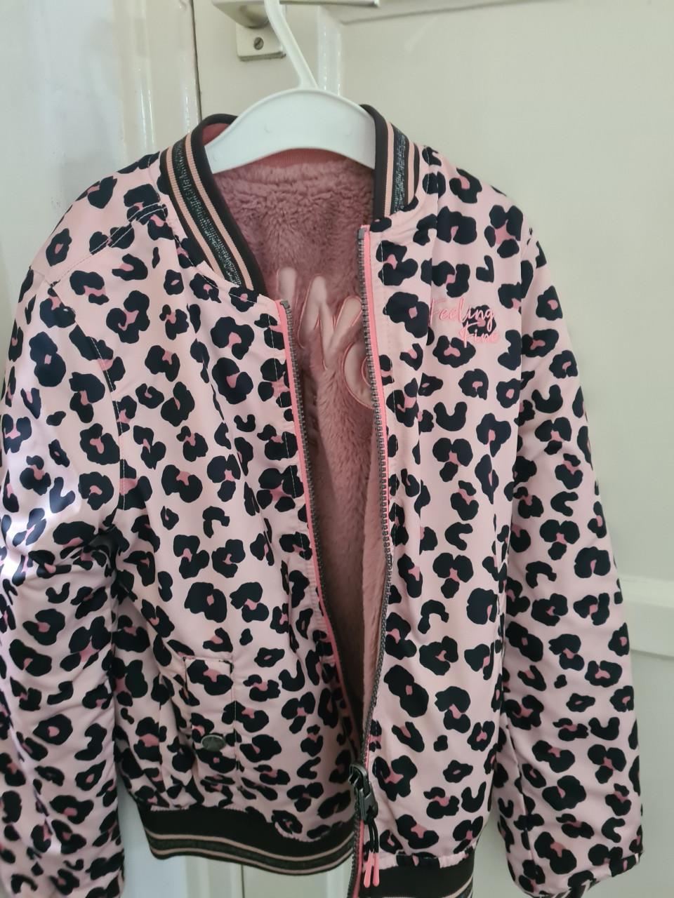 Meisjes jacket bijna nieuw