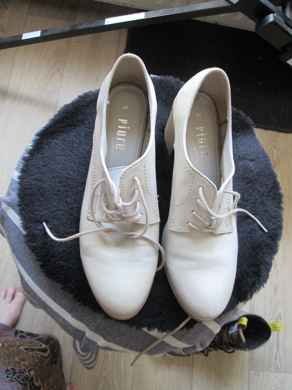 Veterschoenen met hoge blokhakken