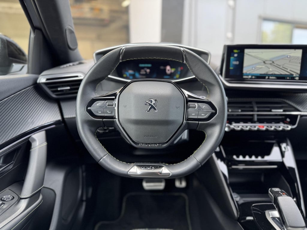 Peugeot E-2008 ev gt 50 kwh | adapt. cruise control | stoelverwarming | dod