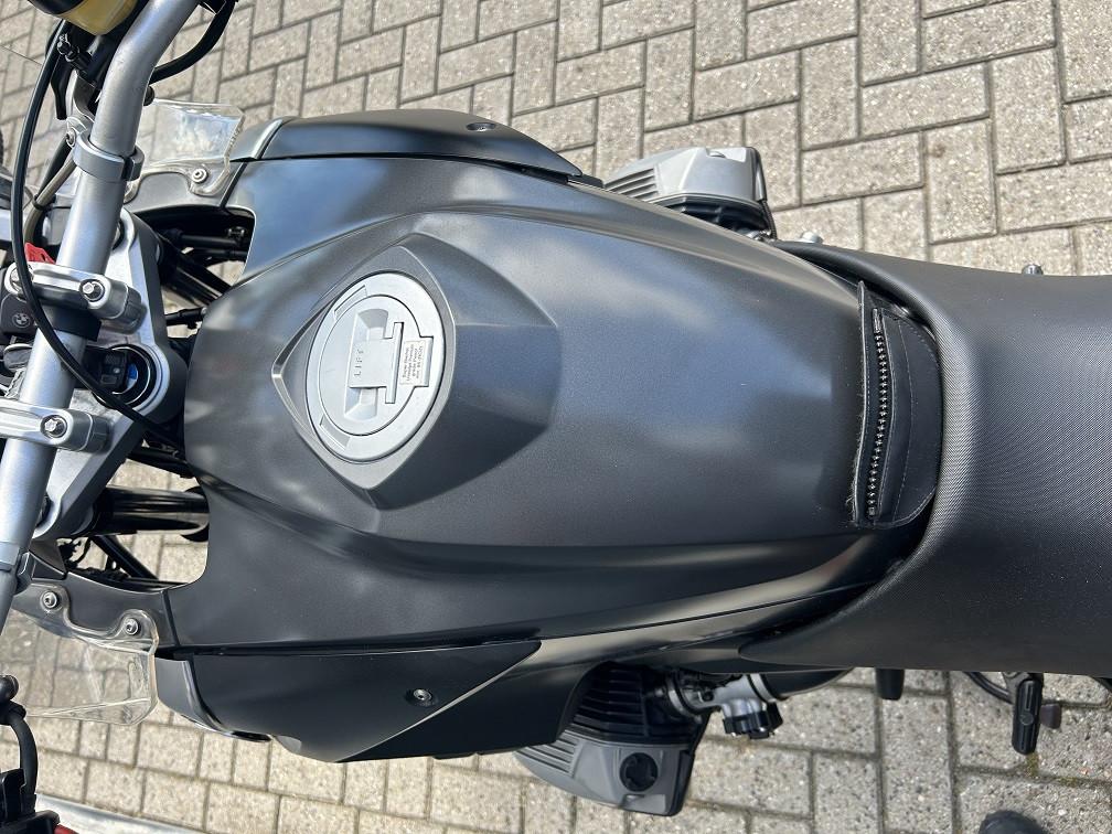 BMW R1200GS uit 2009 met 73dkm, vario-kofferset, ABS/ESA/RDC etc €5850,-