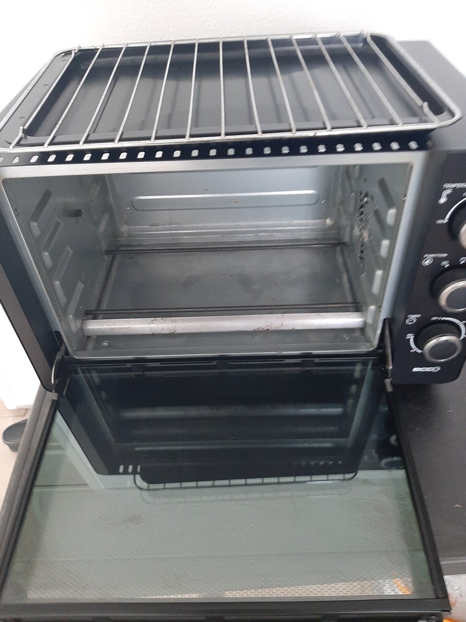 Oven