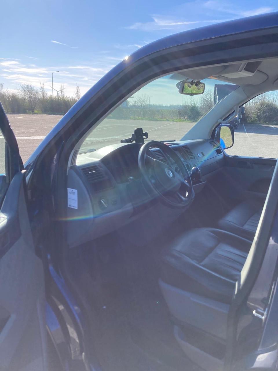 Volkswagen transporter t5 2.5