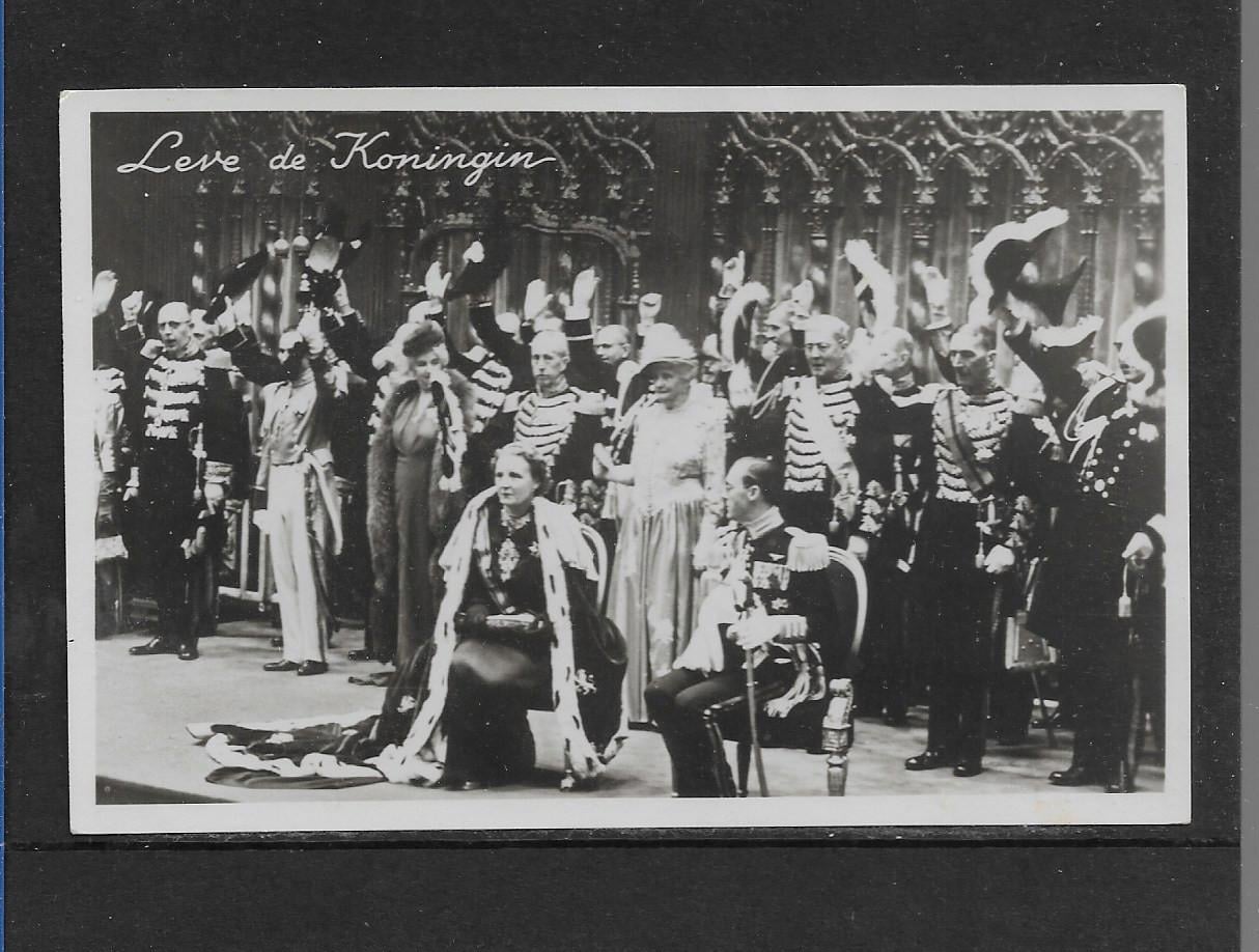 Ansichtkaart   A 401  Koningin Juliana Amsterdam 6 sept 1948