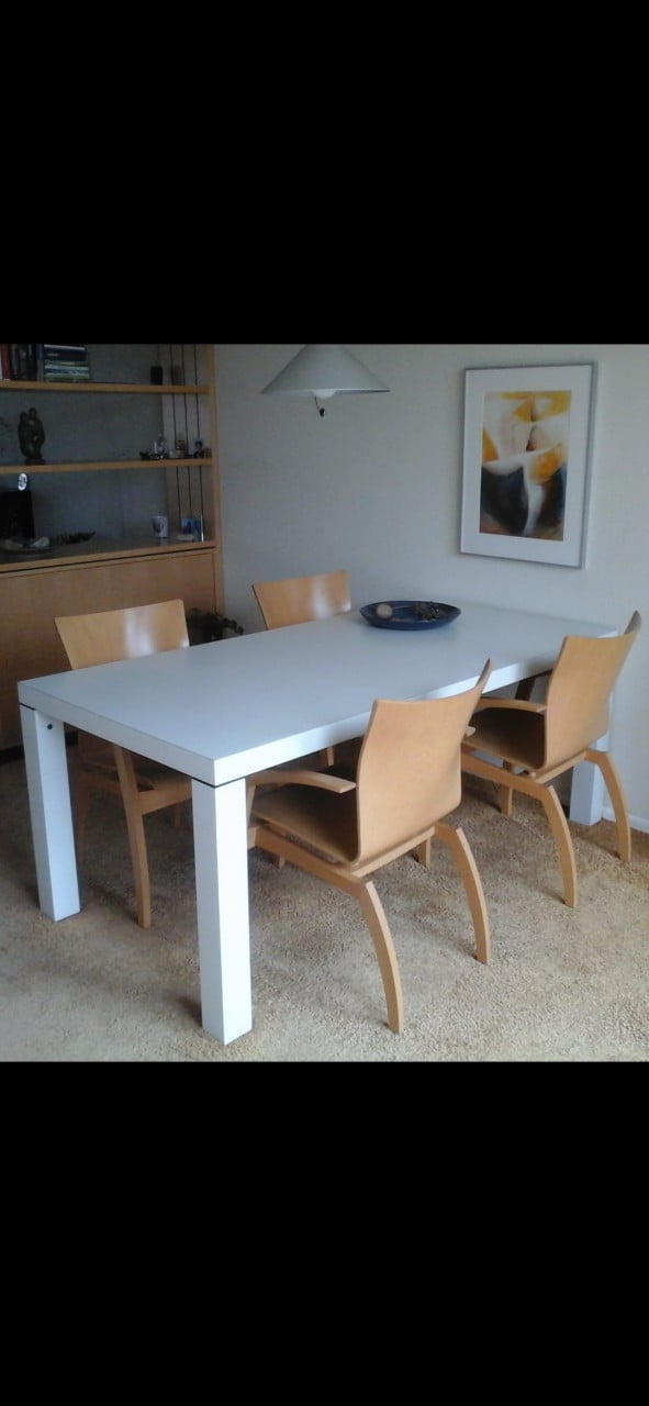 Eettafel met 4 stoelen