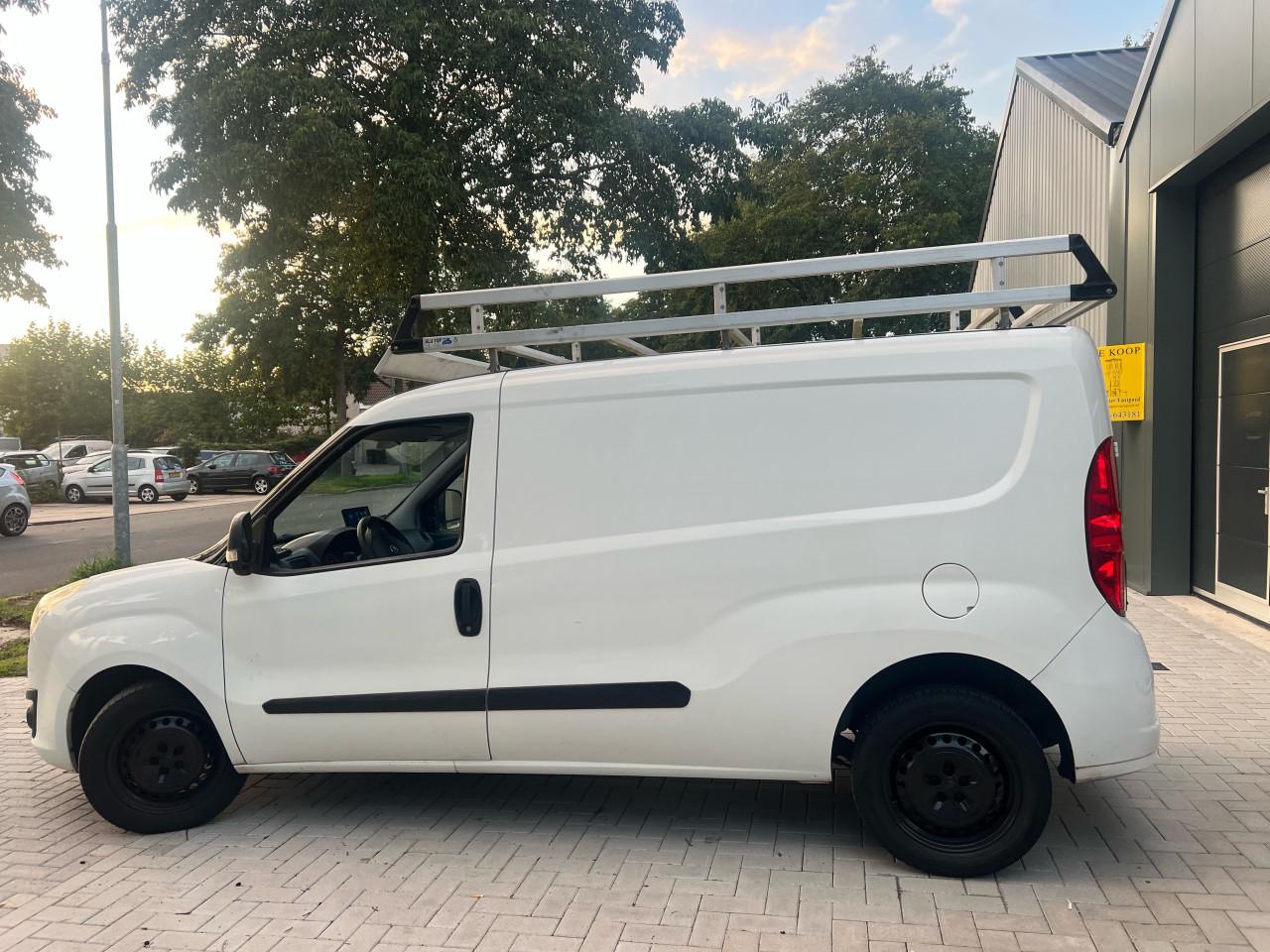 Opel Combo 1.3CDTI L2H1 158.897KM