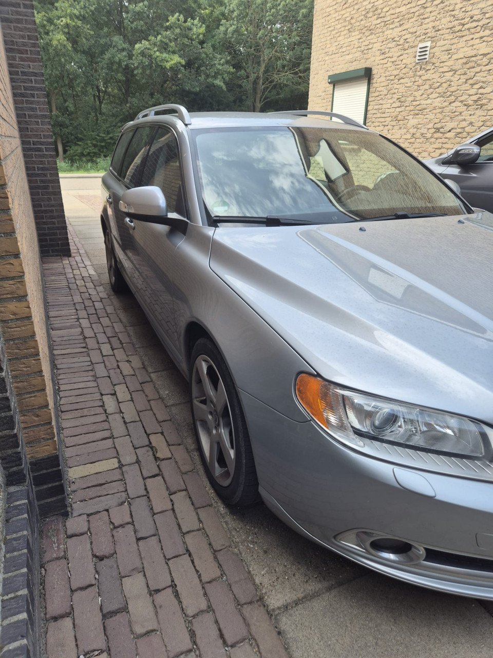 Te koop prachtige  Volvo V70 R-Design Station wagon