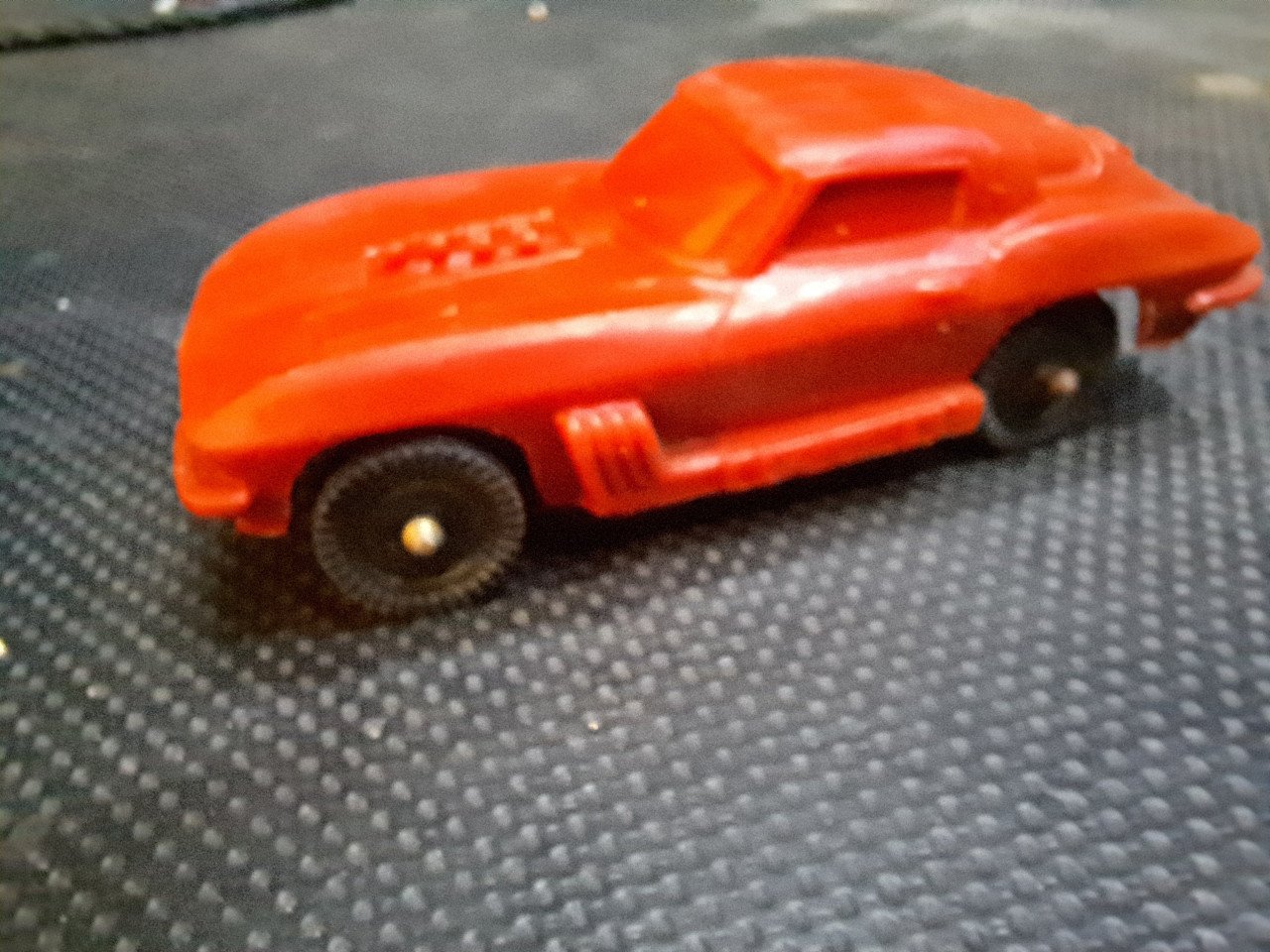 Rubber auto's 1960