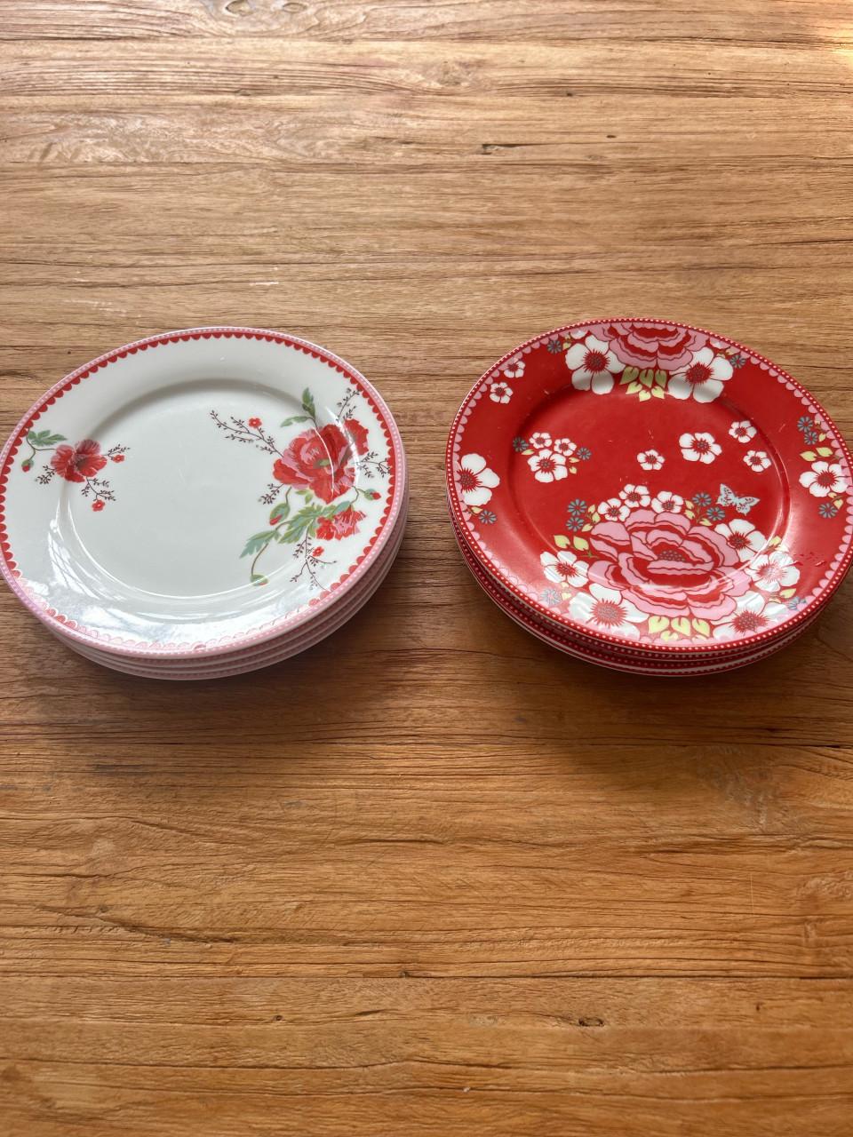 Room Seven Winter Poppy servies – Zeer uitgebreide high tea set