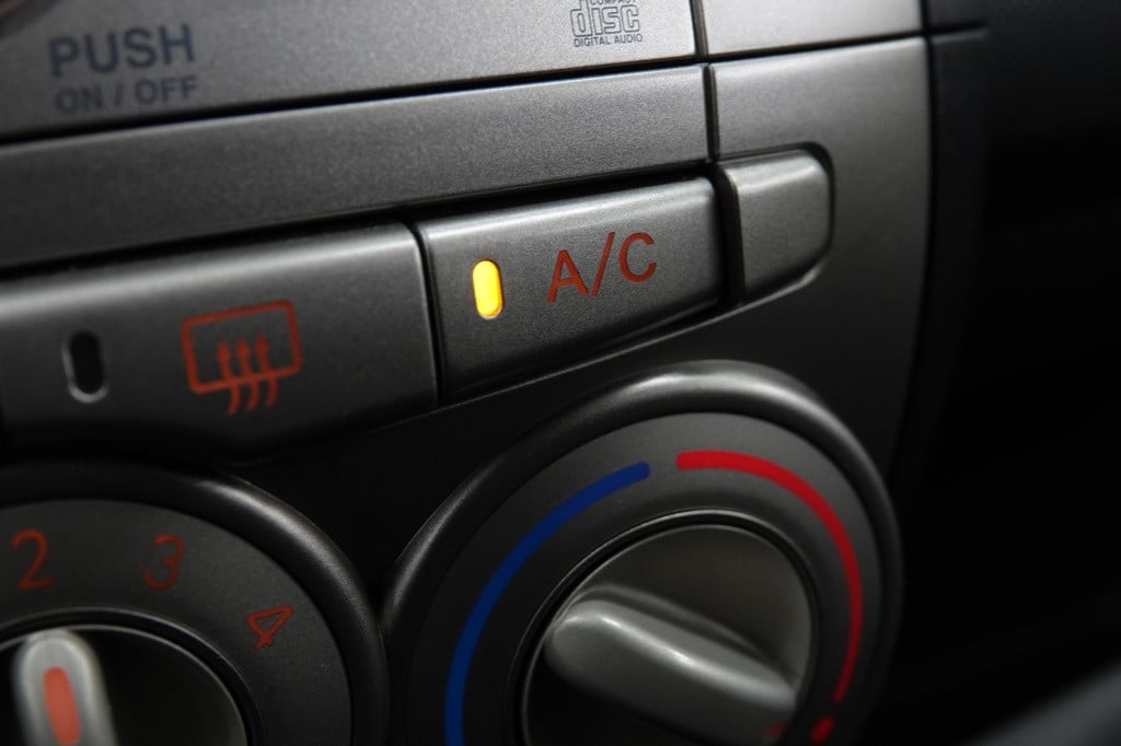 Daihatsu Sirion 2 1.0-12v premium | airco | aux |