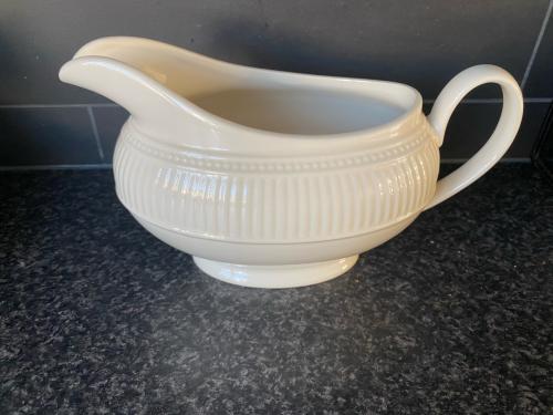 Saus/jus kom van Wedgwood