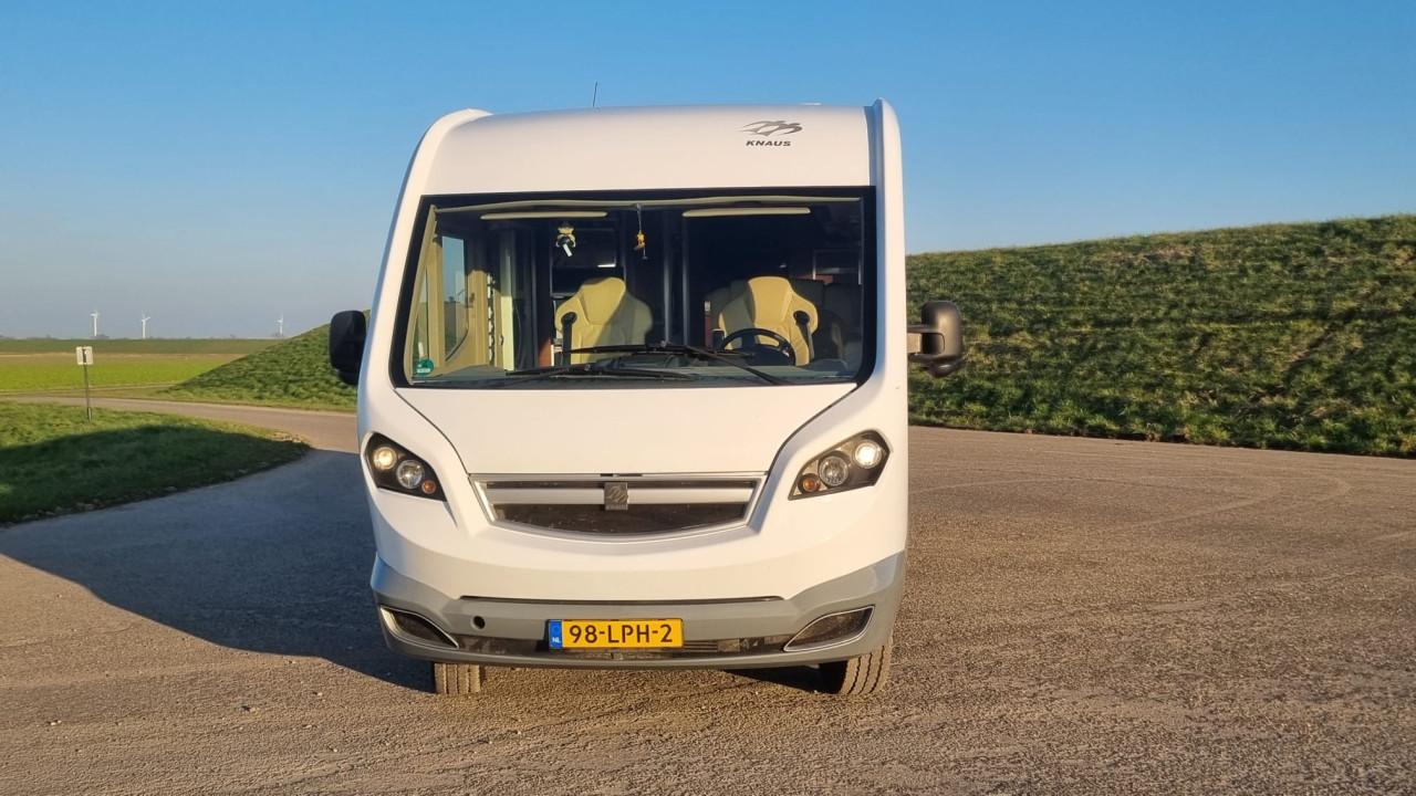 Camper Knaus S-liner 700