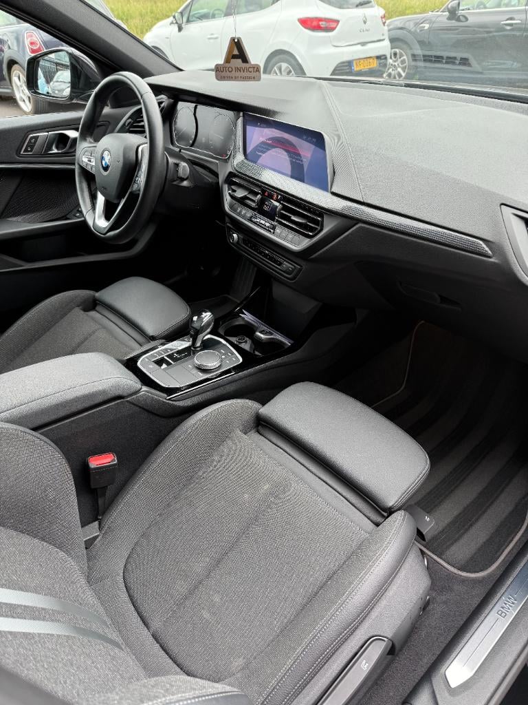 BMW 1 Serie 118i high executive - automaat