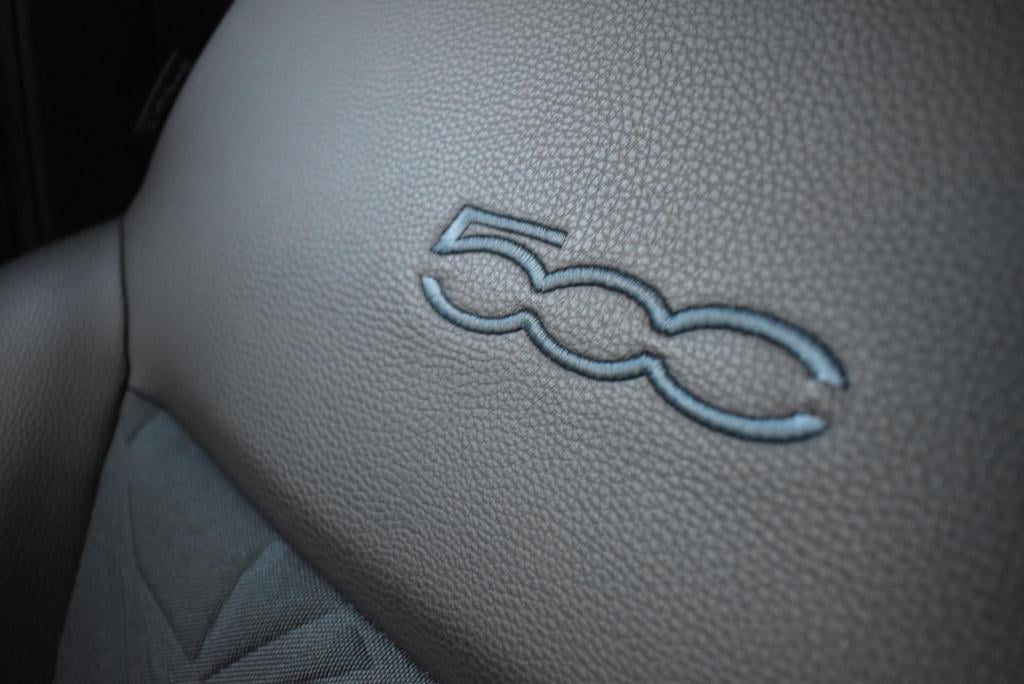 Fiat 500 hybrid launch edition