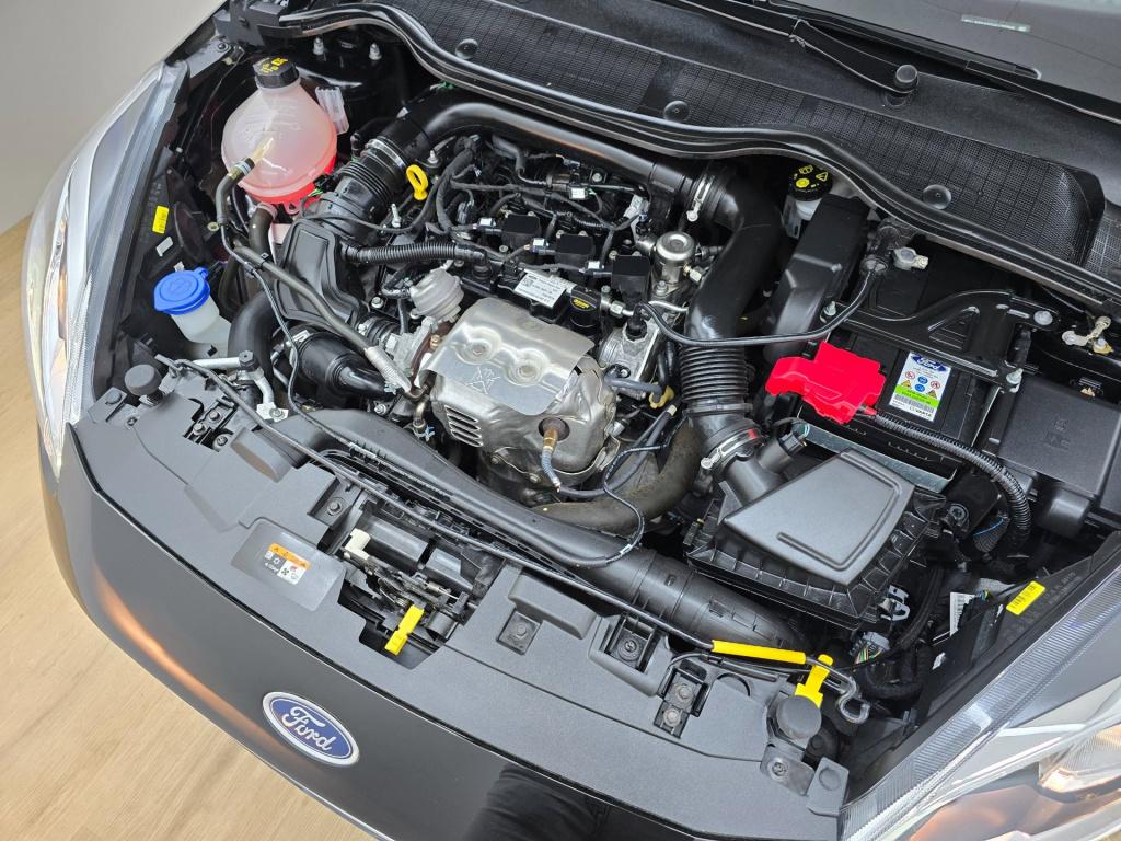 Ford Fiesta occasion 1.0 ecoboost titanium | zwart | tweedehands ford fiest