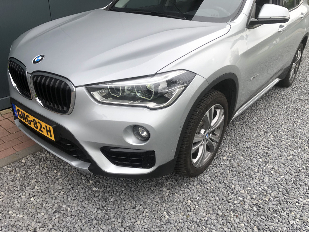 BMW X1 s-drive 2.0i automaat high executive