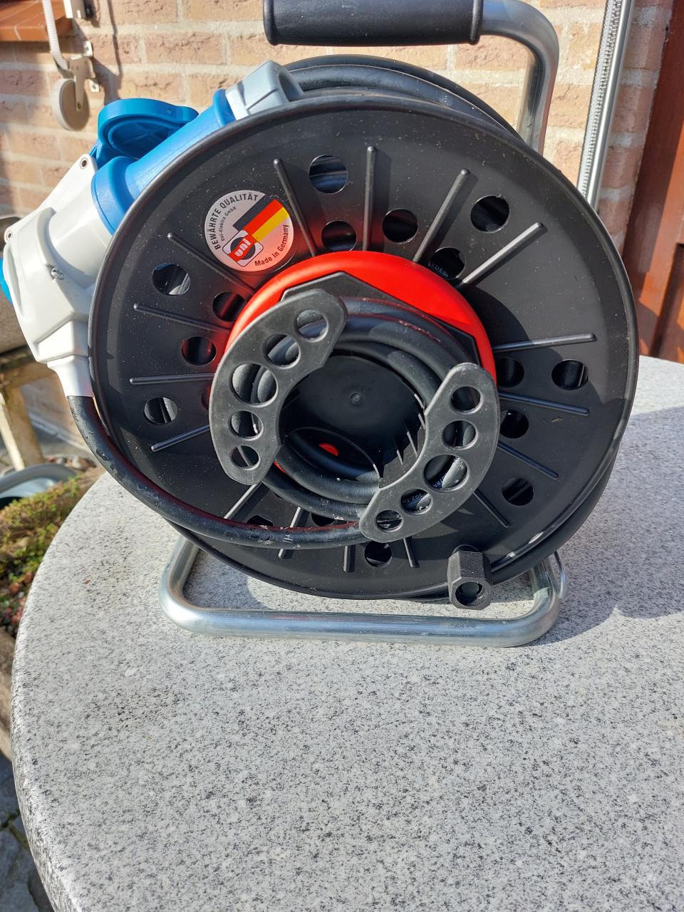 Kabelhaspel voor boot of caravan.